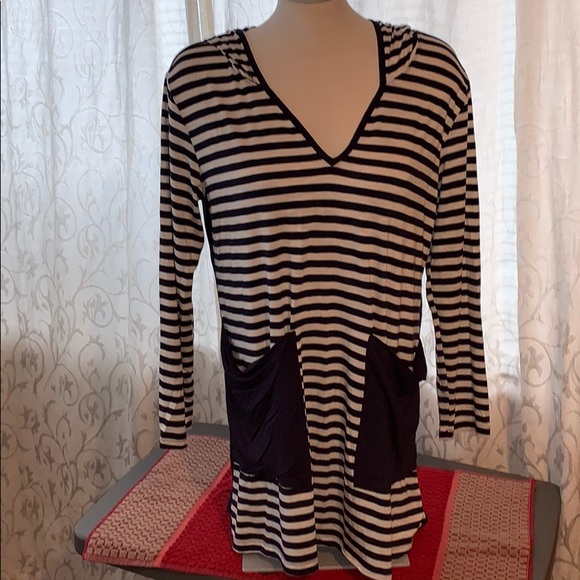 Bathing suit coverup soft material very cozy - Picture 2 of 8